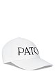 Бейсболка Patou: белый цвет